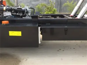MT4 Mining diesel underground dump truck